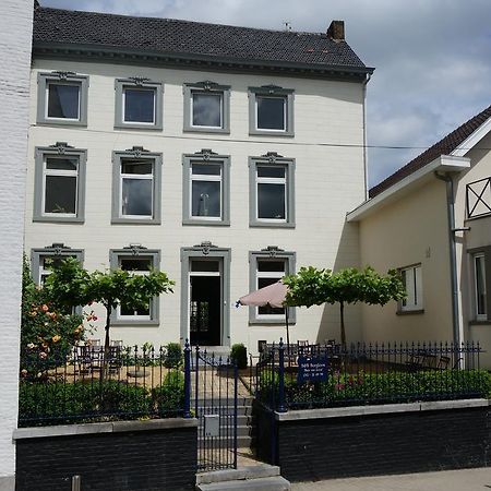 Huis Van Loon Borgloon Esterno foto