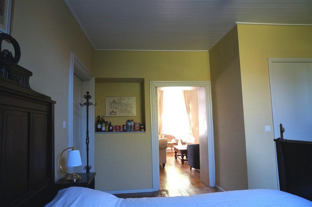 Huis Van Loon Borgloon Esterno foto